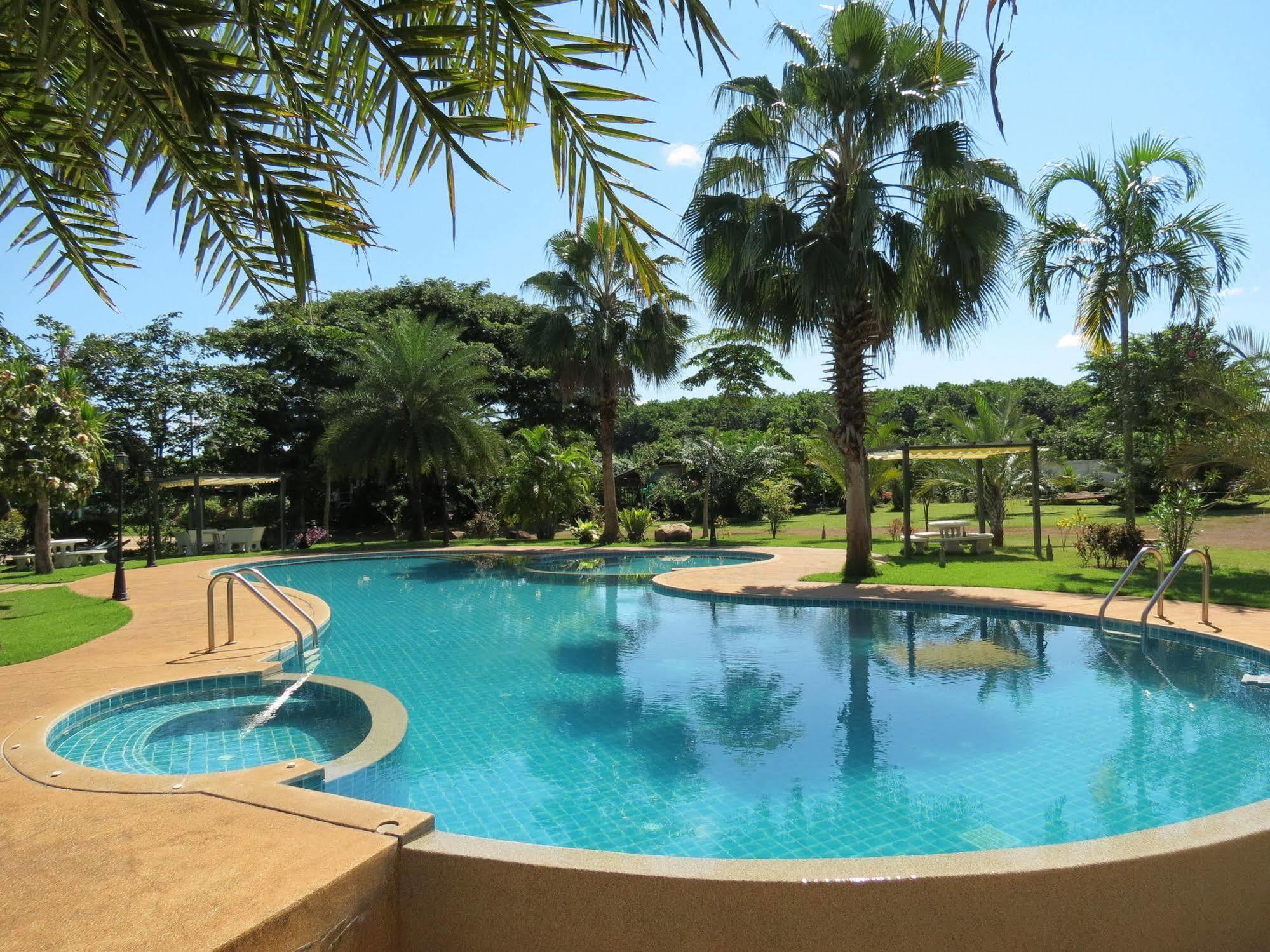 Khun Han Pongsin Resort מראה חיצוני תמונה